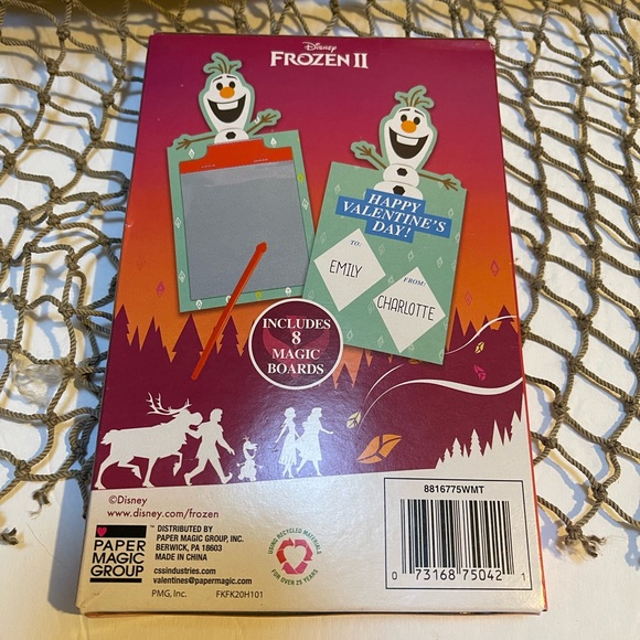 New in Box Disney Frozen II Magic Board Valentines  8  count - Picture 2 of 2